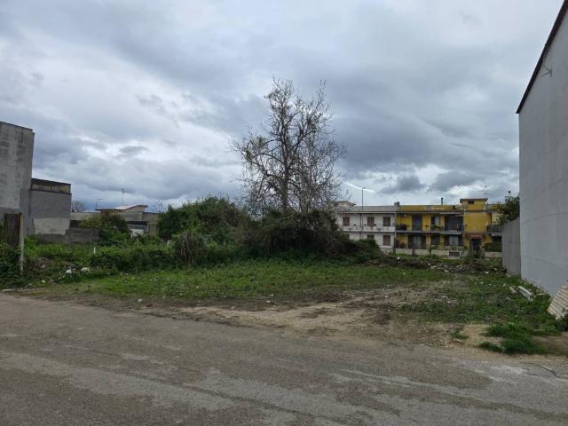 Terreno in vendita a Afragola NA