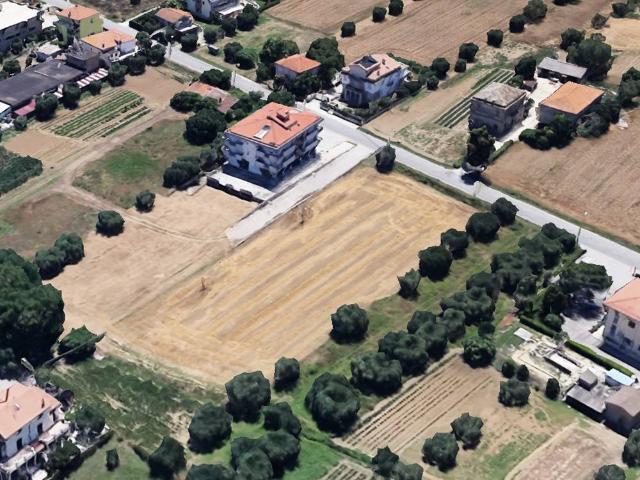 Terreno in vendita a Alba Adriatica TE