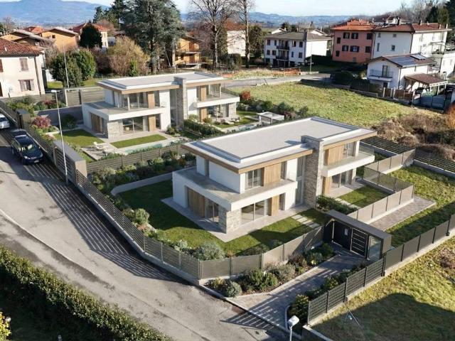 Terreno in vendita a Albavilla CO