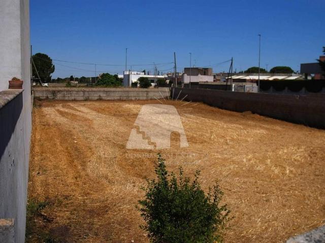 Terreno in vendita a Alessano LE