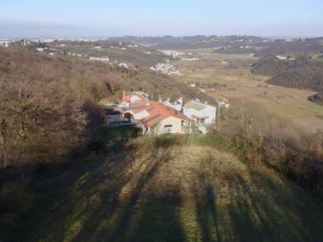 Terreno in vendita a Altavilla Vicentina VI
