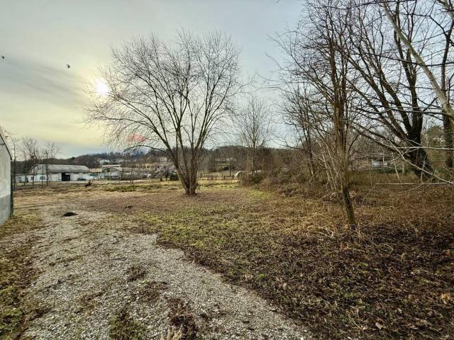 Terreno in vendita a Arona NO