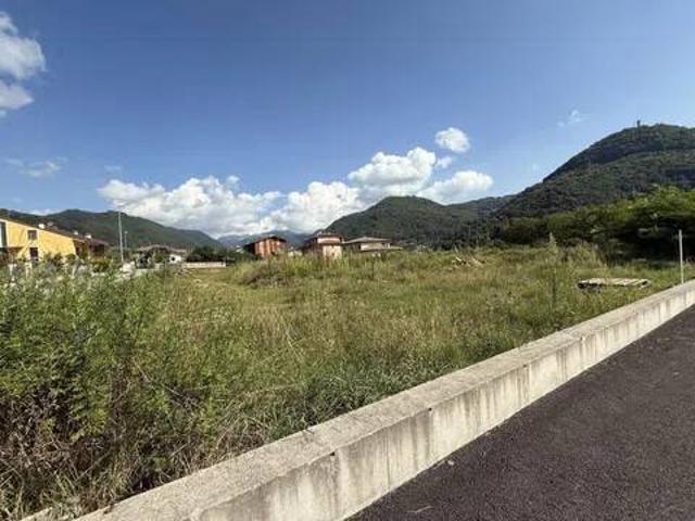 Terreno in vendita a Badia Calavena VR