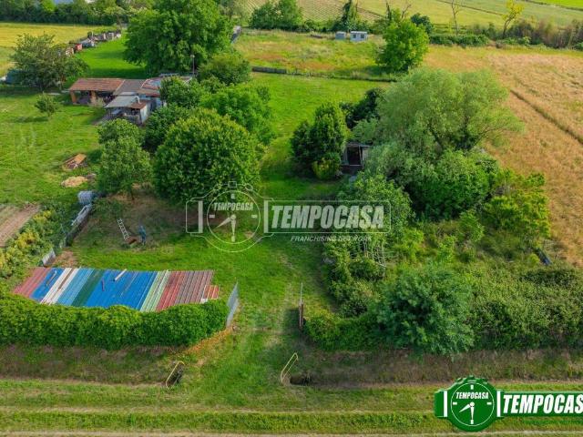 Terreno in vendita a Bareggio MI