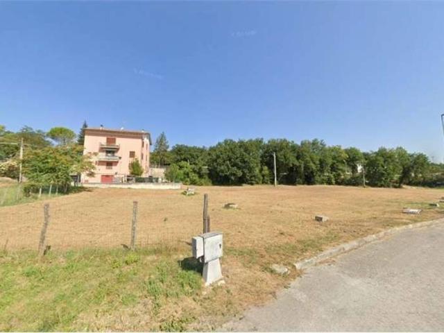 Terreno in vendita a Belforte del Chienti MC