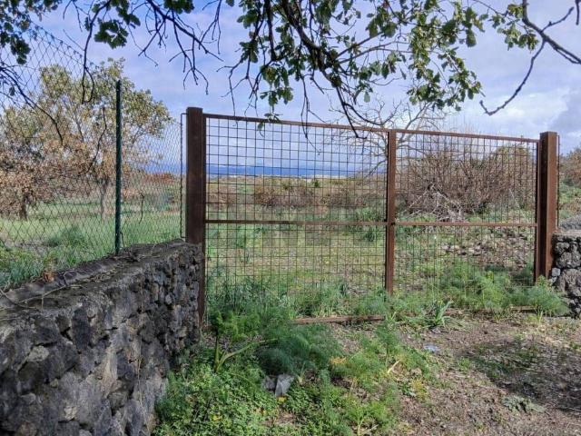 Terreno in vendita a Belpasso CT