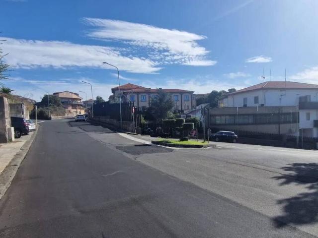 Terreno in vendita a Belpasso CT