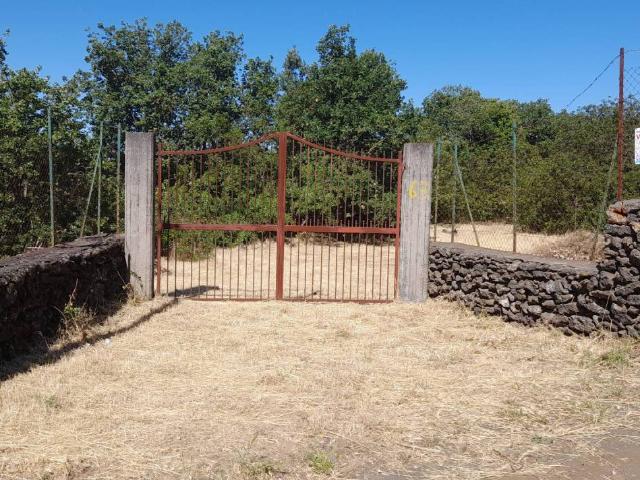 Terreno in vendita a Belpasso CT