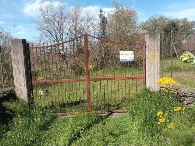 Terreno in vendita a Belpasso CT