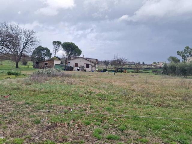 Terreno in vendita a Bevagna PG