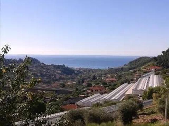Terreno in vendita a Bordighera IM