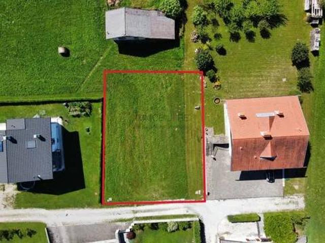 Terreno in vendita a Borgo Valbelluna BL