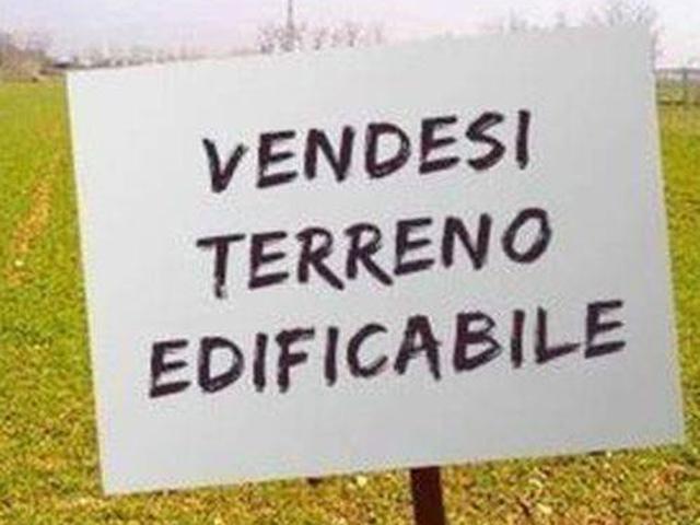 Terreno in vendita a Borgonovo Val Tidone PC