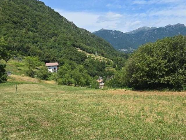 Terreno in vendita a Bracca BG