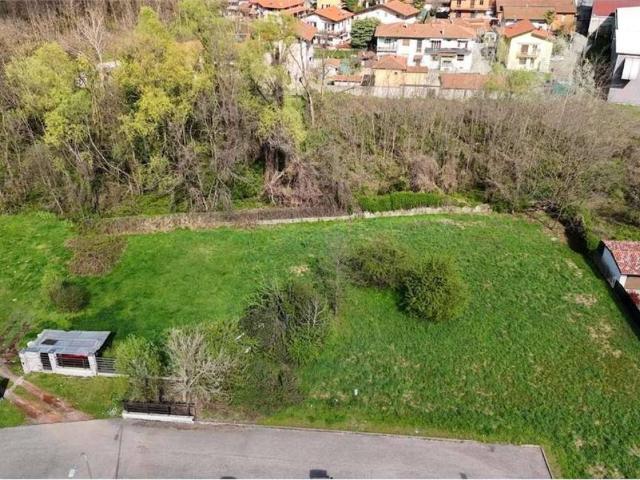 Terreno in vendita a Brebbia VA