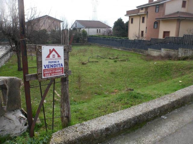 Terreno in vendita a Bucciano BN