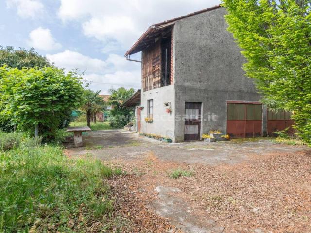 Terreno in vendita a Busto Garolfo MI