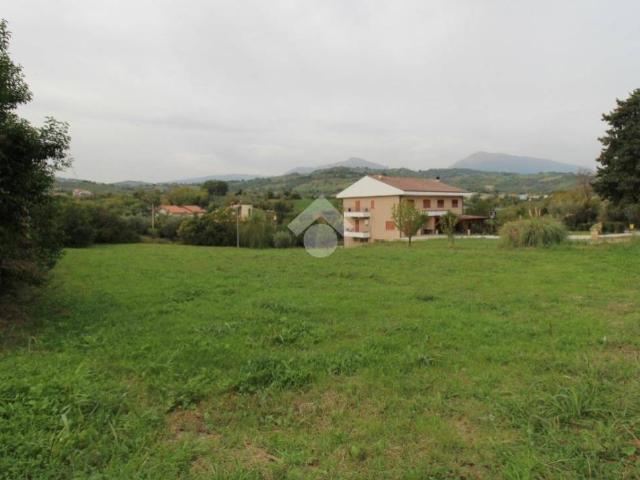 Terreno in vendita a Campli TE