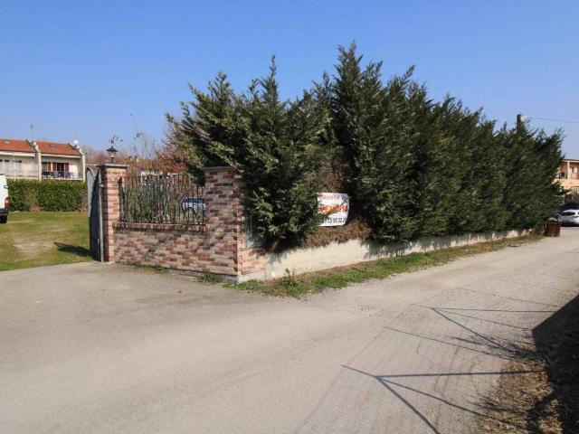 Terreno in vendita a Canale CN