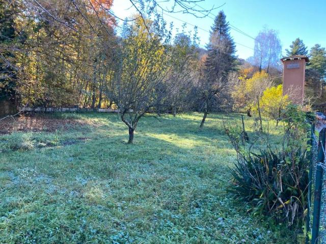 Terreno in vendita a Cadegliano Viconago VA