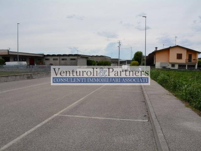 Terreno in vendita a Calcinato BS