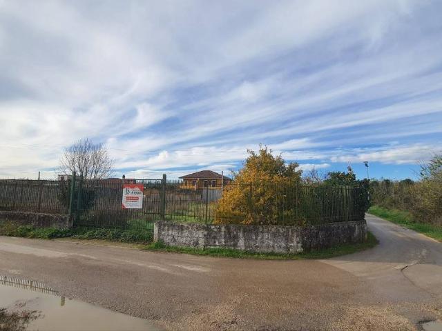 Terreno in vendita a Capua CE