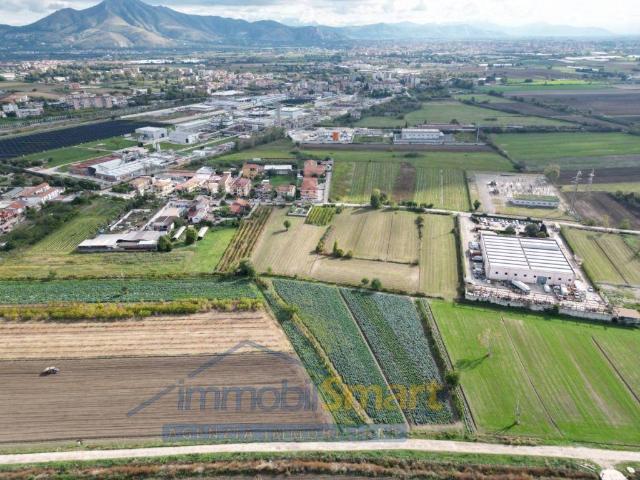 Terreno in vendita a Capua CE