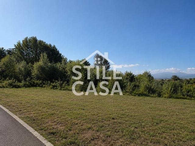 Terreno in vendita a Capannori LU