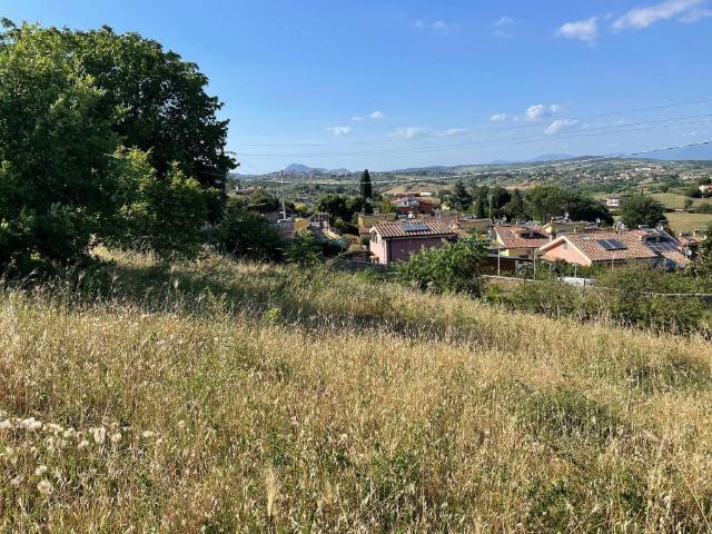 Terreno in vendita a Capena RM