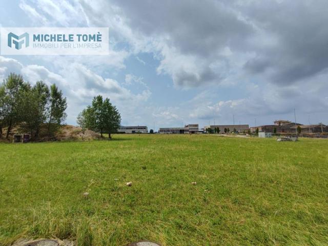 Terreno in vendita a Caprino Veronese VR