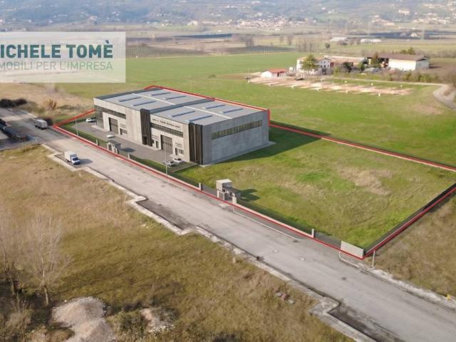 Terreno in vendita a Caprino Veronese VR