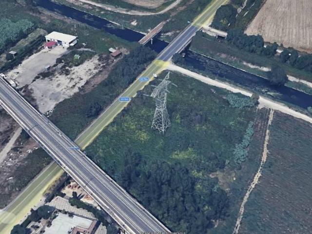Terreno in vendita a Carinaro CE