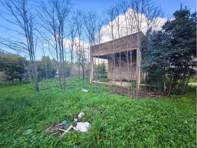Terreno in vendita a Carini PA