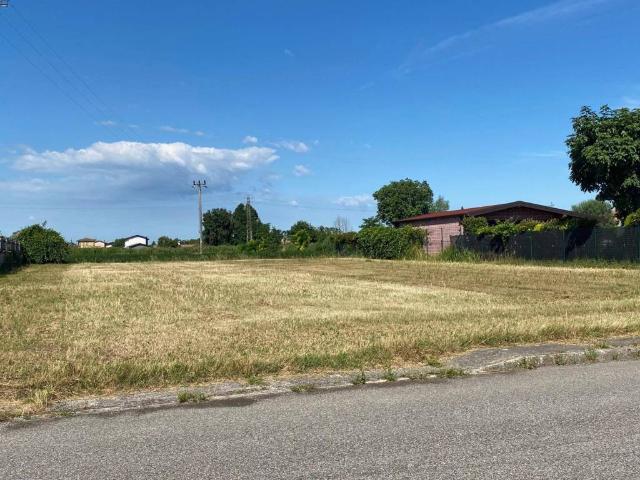 Terreno in vendita a Carlino UD