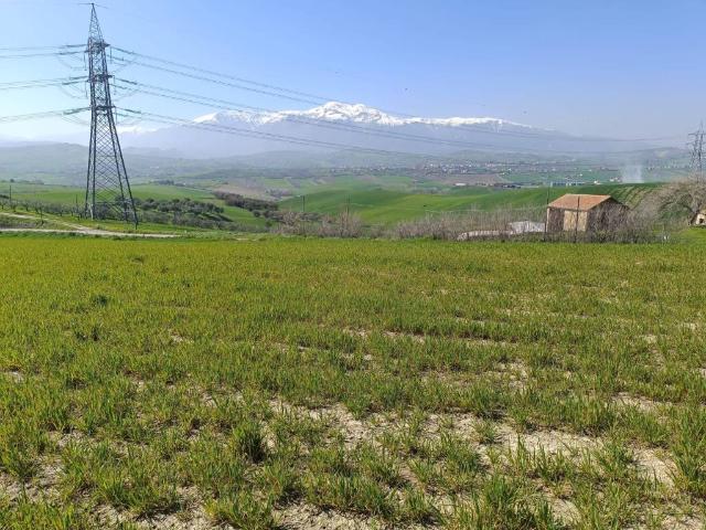 Terreno in vendita a Castel Frentano CH