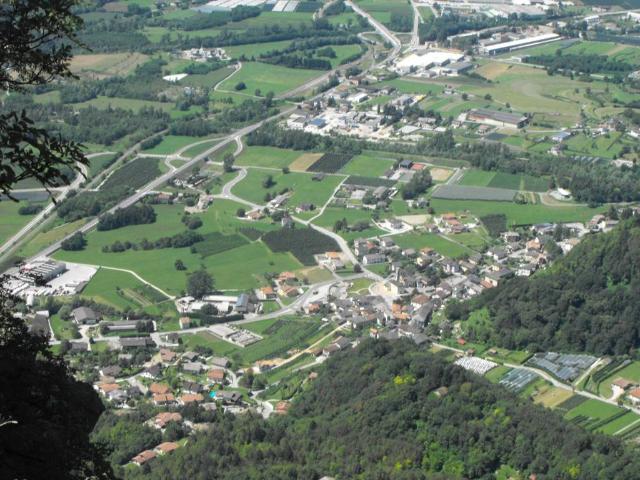 Terreno in vendita a Castel Ivano TN