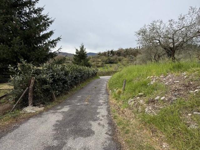 Terreno in vendita a Castel Madama RM