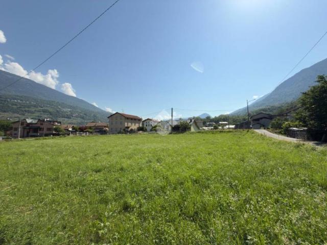 Terreno in vendita a Castello dell'Acqua SO