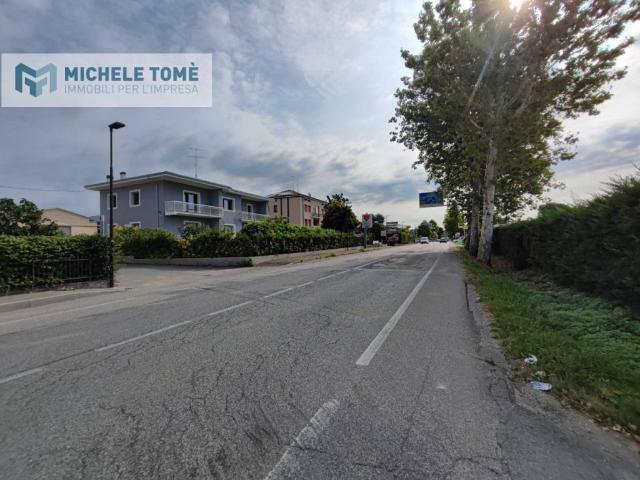 Terreno in vendita a Castelnuovo del Garda VR