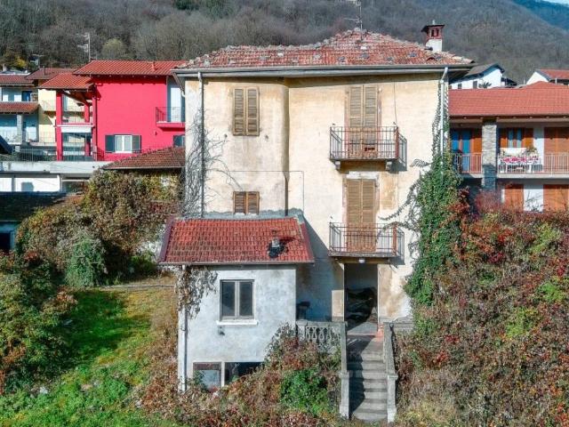 Terreno in vendita a Casale Corte Cerro VB