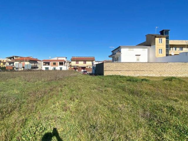 Terreno in vendita a Casapesenna CE