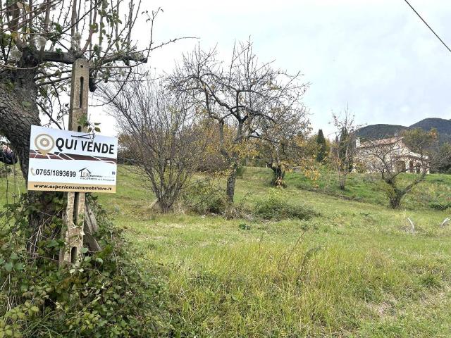 Terreno in vendita a Casperia RI