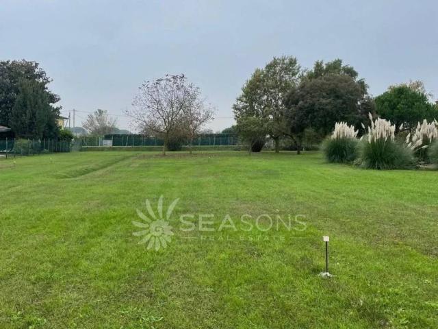 Terreno in vendita a Cavallino Treporti VE