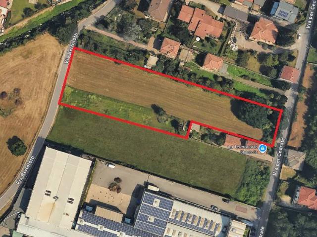 Terreno in vendita a Cavaria con Premezzo VA