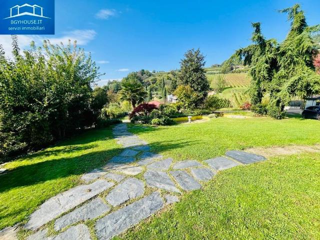 Terreno in vendita a Cenate Sopra BG
