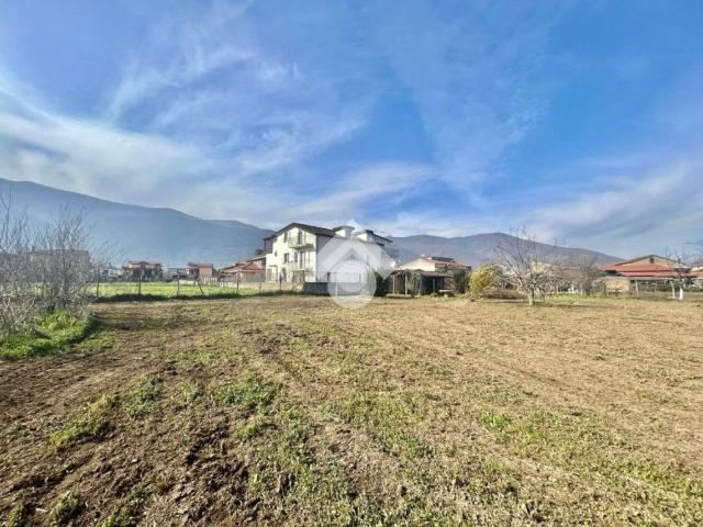 Terreno in vendita a Cervinara AV