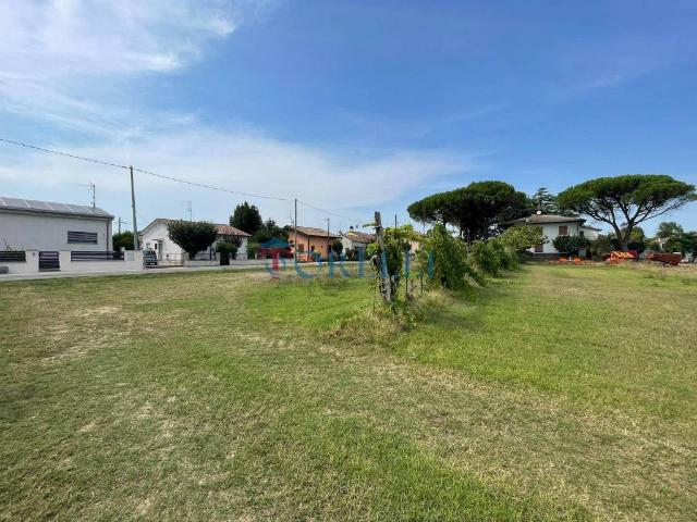 Terreno in vendita a Cervia RA