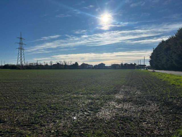 Terreno in vendita a Cerro Maggiore MI