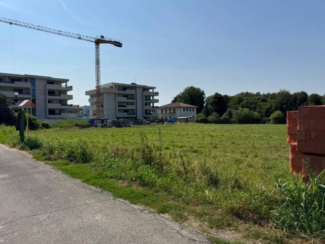 Terreno in vendita a Cesano Maderno MB