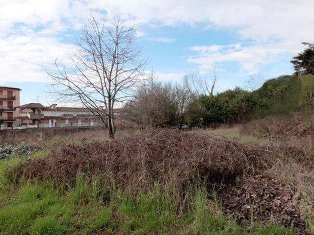 Terreno in vendita a Cesano Maderno MB